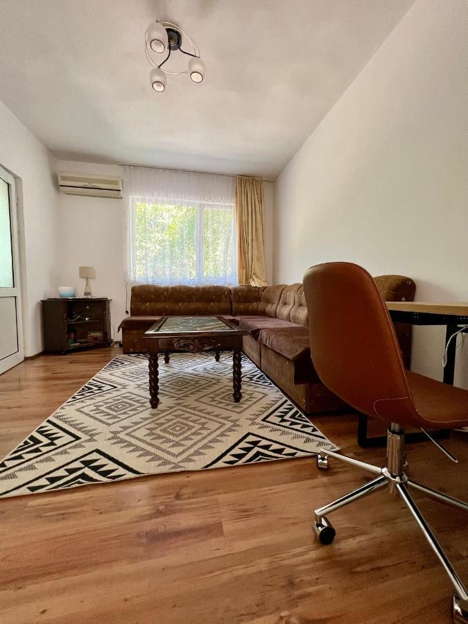 Compact City Center Apartment Kŭrdzhali 외부 사진